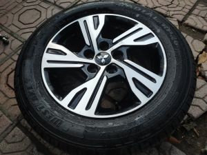 215/60R16 95H RP26 Weslake thanh lý bảo hành 10,000KM